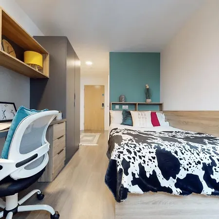 Private Bedrooms With Shared Kitchen, Studios And Apartments At Canvas Wembley In Londres Exterior foto