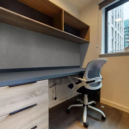 Private Bedrooms With Shared Kitchen, Studios And Apartments At Canvas Wembley In Londres Exterior foto