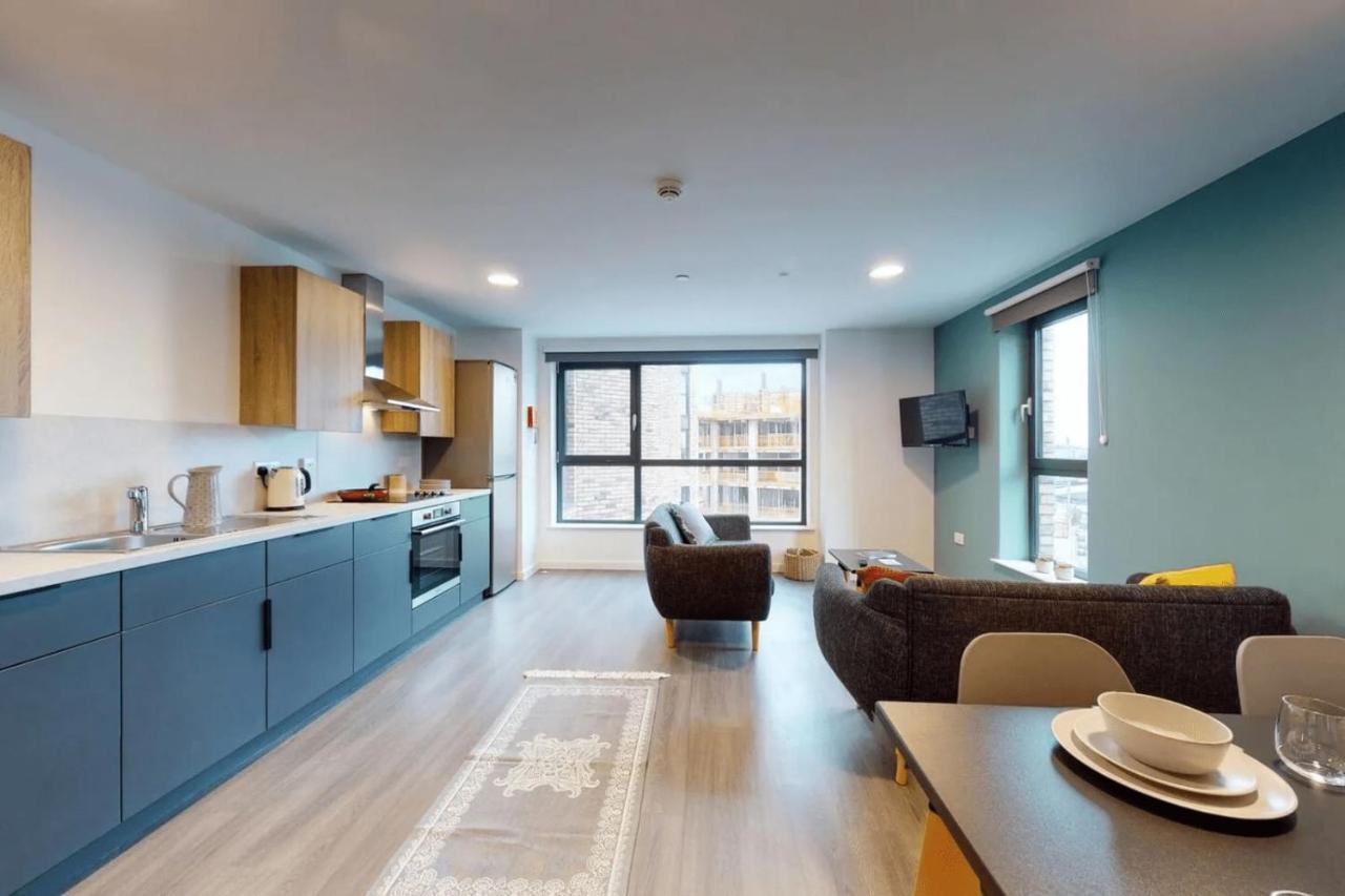 Private Bedrooms With Shared Kitchen, And At Canvas Wembley In * London