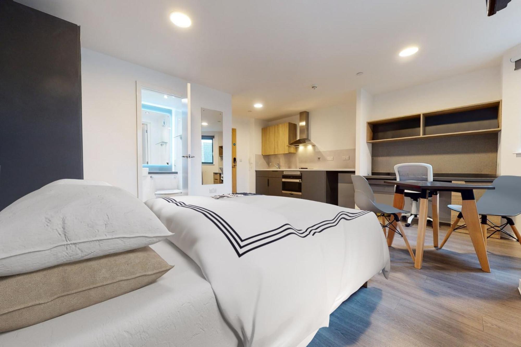 Private Bedrooms With Shared Kitchen, And At Canvas Wembley In *