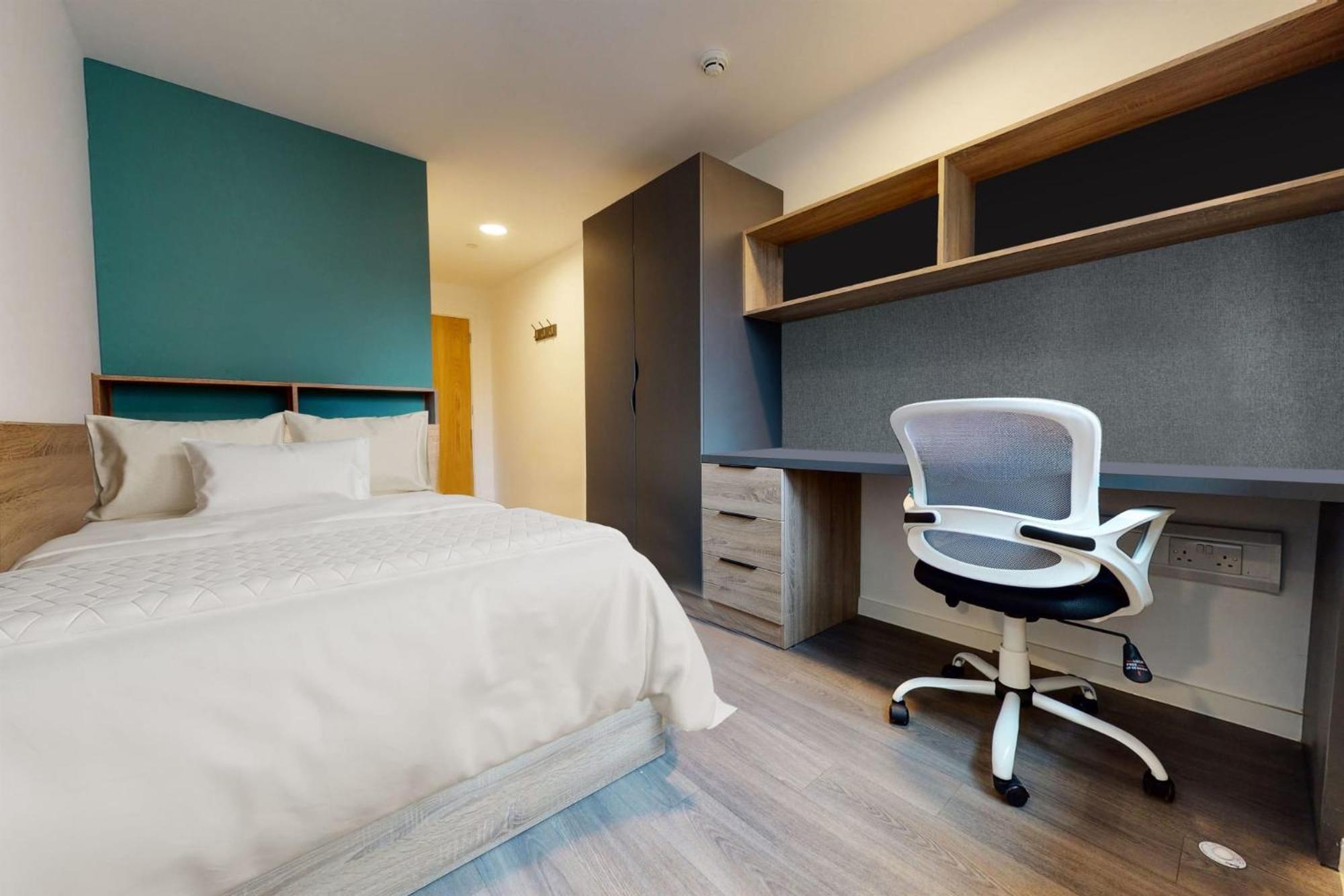 Private Bedrooms With Shared Kitchen, And At Canvas Wembley In Apartment London